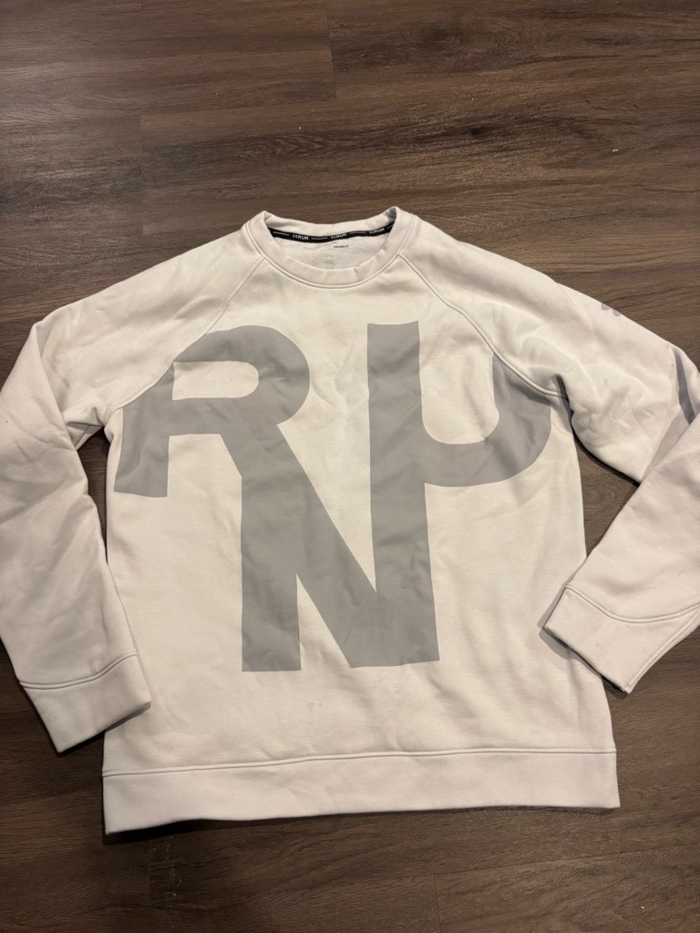 Under Armour White Crewneck Sweatshirt with Large Light Gray Logo